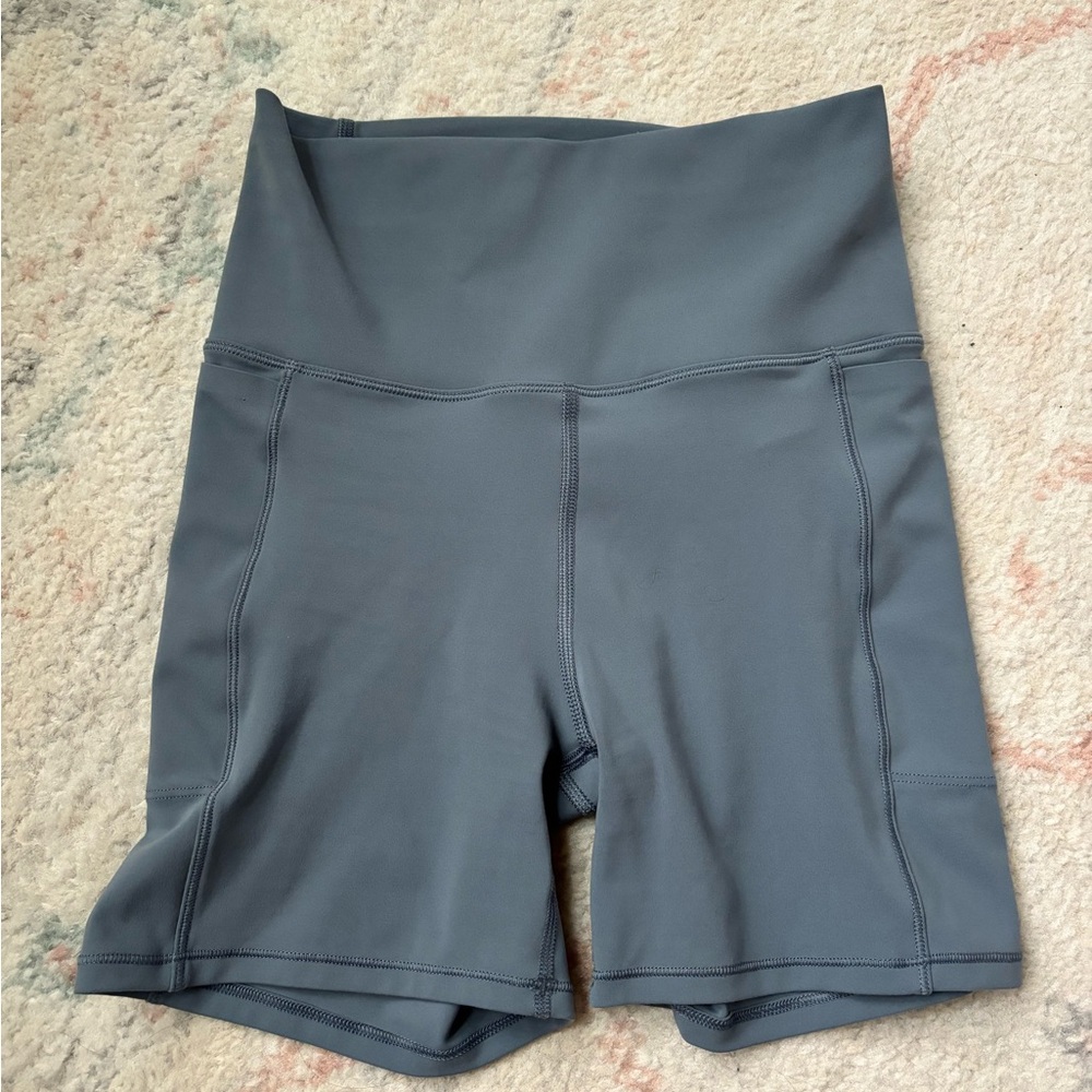 Vuori shorts size xs